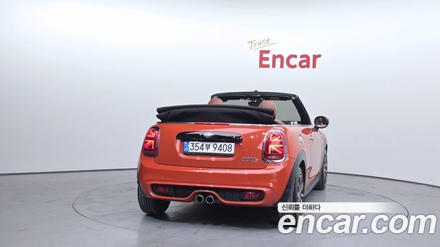 Mini Cooper Convertible Standard 3rd — пробег 106 585 км — фото 4 из 5