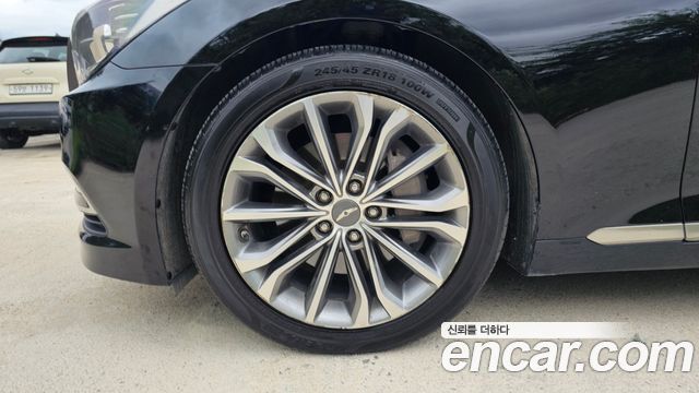 Hyundai Genesis из Кореи Encar