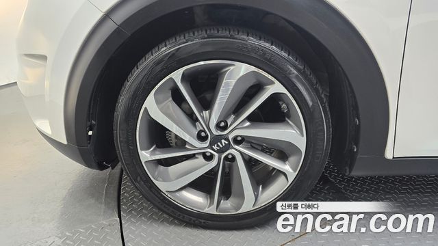 Kia Niro из Кореи Encar