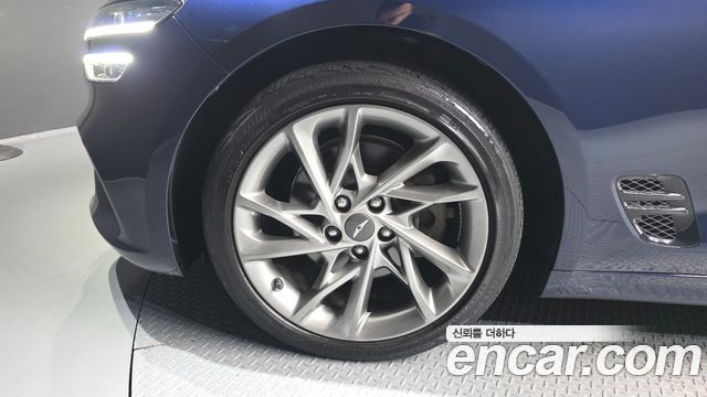 Genesis G70 из Кореи Encar