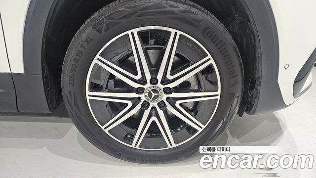 Mercedes-Benz EQB EQB300 4MATIC AMG Line — пробег 19 044 км — фото 5 из 5
