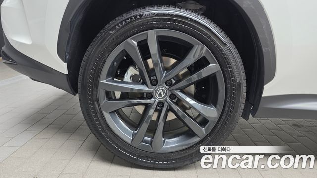 Lexus NX из Кореи Encar