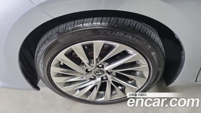 Lexus ES из Кореи Encar