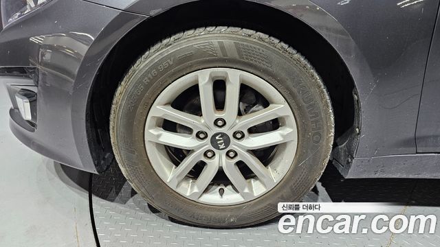 Kia K5 Luxury Standard — пробег 159 667 км — фото 5 из 5