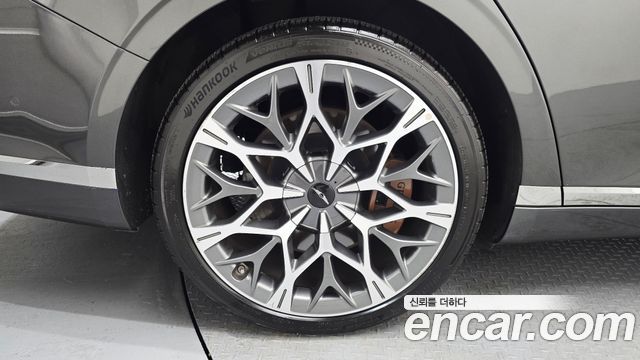 Genesis G90 Gasoline 3.5 Turbo e-S/C AWD — пробег 133 650 км — фото 5 из 5