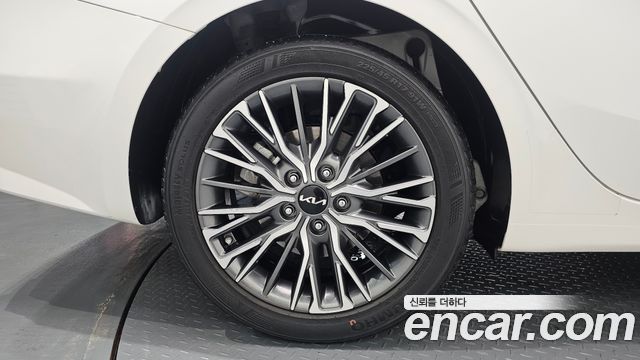 Kia K3 из Кореи Encar