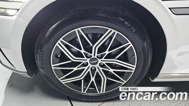 Genesis G90 из Кореи Encar