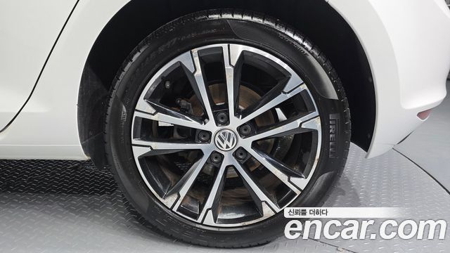 Volkswagen Golf 2.0 TDI 40th Edition — пробег 164 127 км — фото 5 из 5