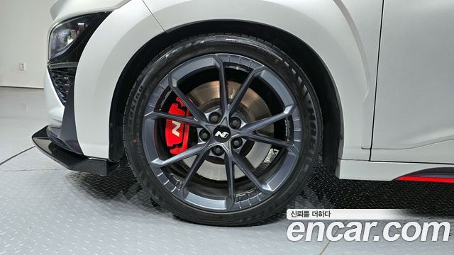 Hyundai Kona из Кореи Encar