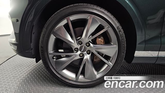 Genesis GV70 из Кореи Encar