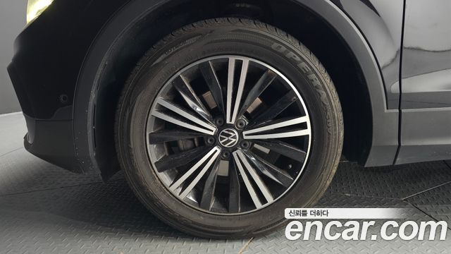 Volkswagen Tiguan 2.0 TDI Prestige — пробег 88 688 км — фото 5 из 5