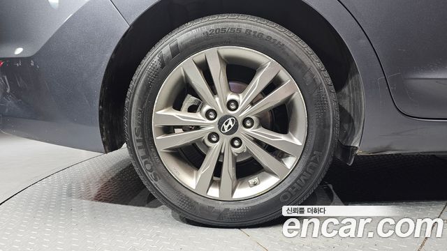 Hyundai AVANTE из Кореи Encar