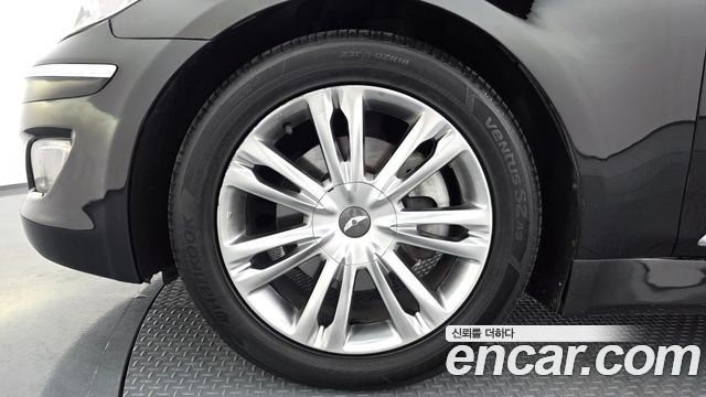 Hyundai Genesis из Кореи Encar