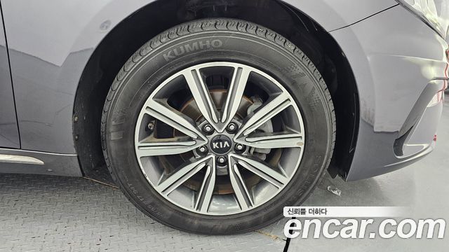 Kia K5 из Кореи Encar