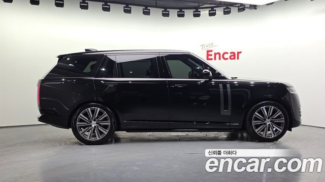 Land Rover Range Rover P530 Autobiography Long Wheel Base — пробег 30 981 км — фото 5 из 5