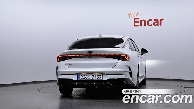 Kia K5 из Кореи Encar