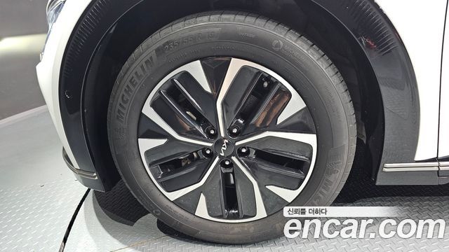 Kia EV6 из Кореи Encar
