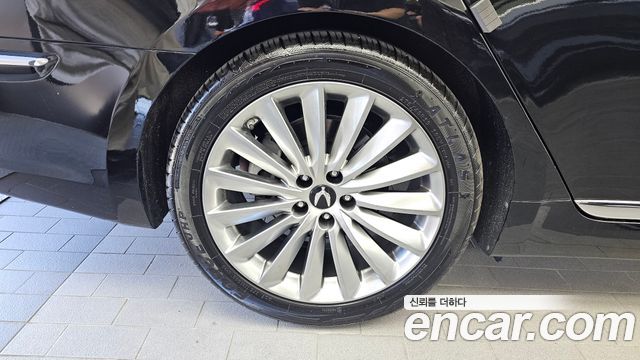 Hyundai Equus из Кореи Encar