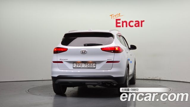 Hyundai Tucson из Кореи Encar