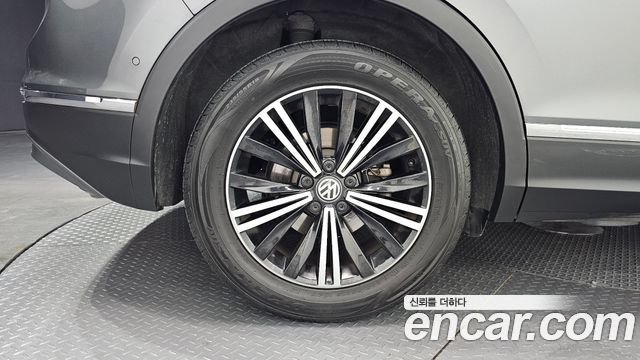 Volkswagen Tiguan из Кореи Encar