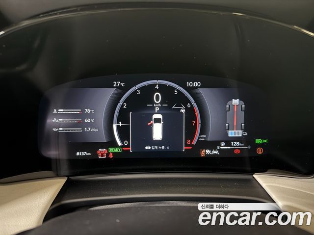 Lexus LM 500h Executive — пробег 8 100 км — фото 5 из 5