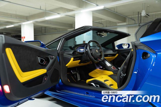 Lamborghini Huracan LP640-4 EVO Spyder — пробег 13000 км