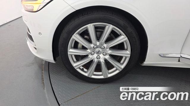 Volvo S90 из Кореи Encar