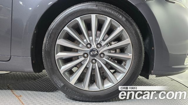 Kia K7 из Кореи Encar