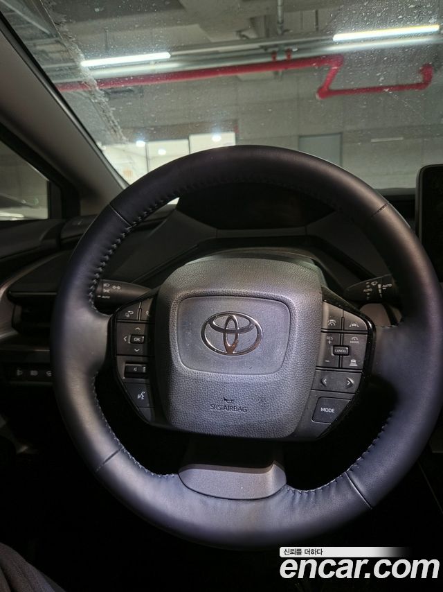 Toyota Prius из Кореи Encar