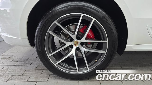Porsche Macan из Кореи Encar