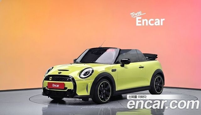 Mini Cooper Convertible Classic Third Generation — пробег 11 985 км — фото 1 из 5