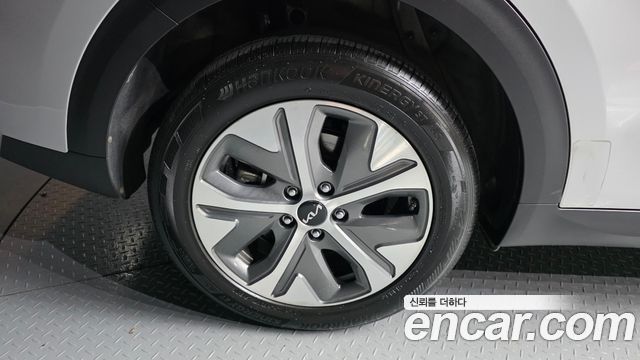 Kia Niro из Кореи Encar