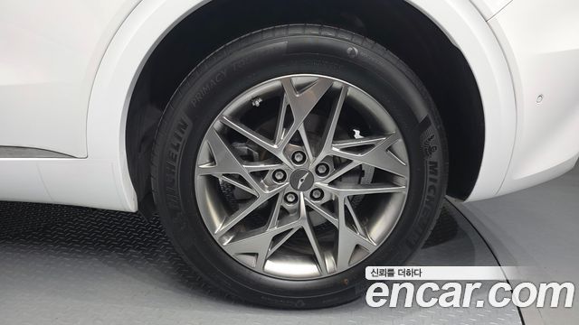 Genesis GV70 из Кореи Encar