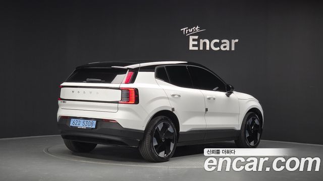 Volvo EX30 из Кореи Encar