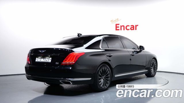 Genesis EQ900 3.8 GDI AWD Premium Luxury — пробег 159661 км