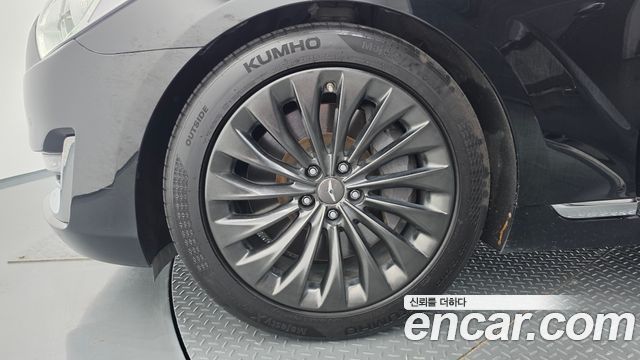 Genesis EQ900 3.8 GDI AWD Premium Luxury — пробег 159661 км