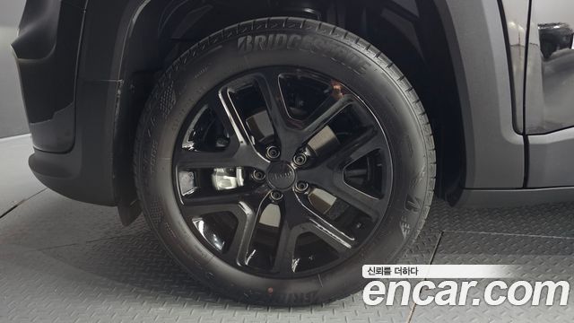 Jeep Renegade 1.3 Limited — пробег 13131 км