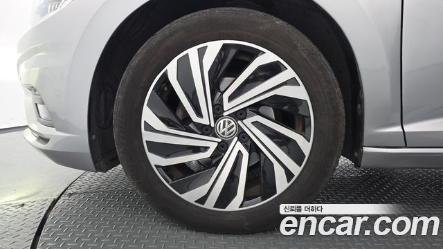 Volkswagen Jetta из Кореи Encar