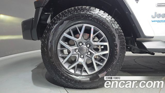 Jeep Wrangler 2.0 Overland Power Top 4Door 4xe — пробег 89524 км