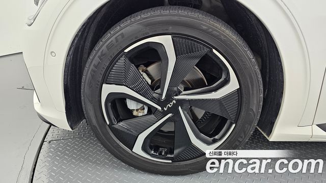 Kia EV6 из Кореи Encar