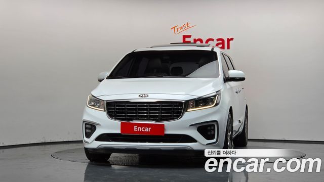 Kia Carnival из Кореи Encar