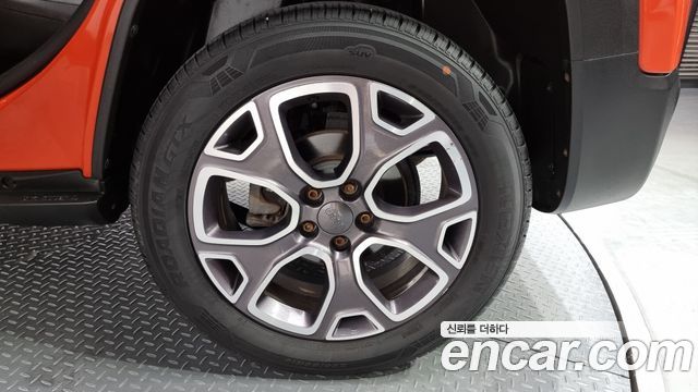 Jeep Renegade 2.0 Diesel Limited AWD — пробег 100830 км