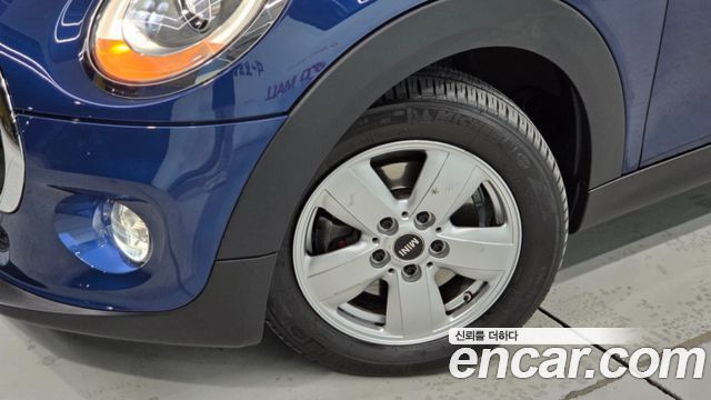 Mini Cooper из Кореи Encar
