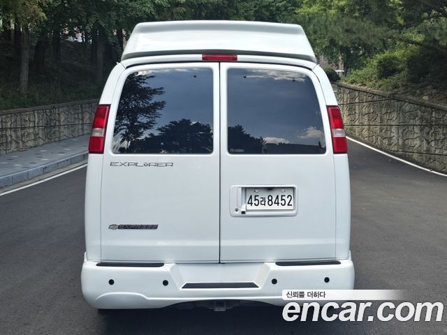 Chevrolet Express Van 6.0 — пробег 116 182 км