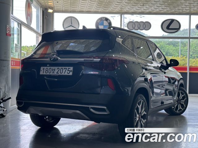 Kia Seltos из Кореи Encar