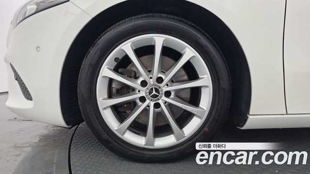 Mercedes-Benz A-Class из Кореи Encar