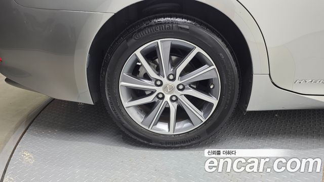 Lexus ES Supreme XV60 — пробег 60573 км