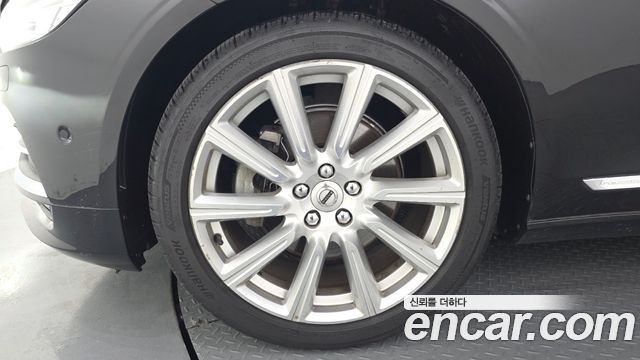 Volvo S90 из Кореи Encar