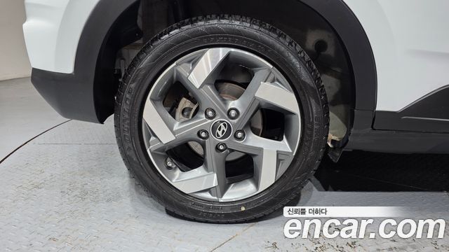Hyundai Venue из Кореи Encar