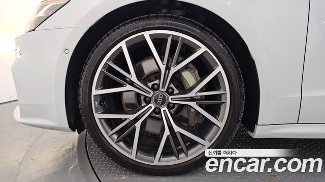 Audi A7 из Кореи Encar